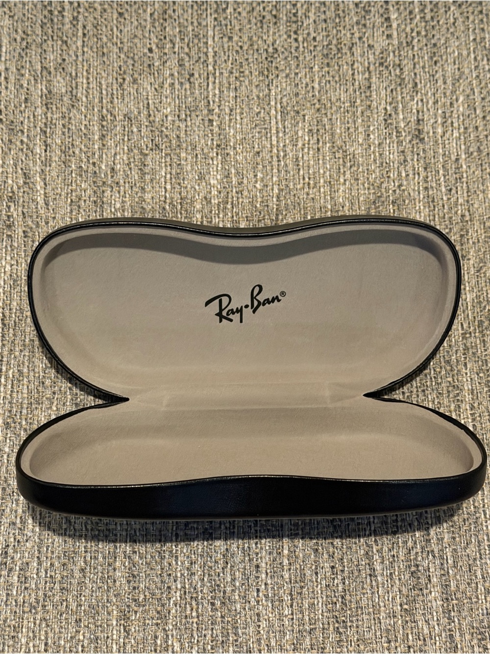 Ray-Ban Sunglass/Eyeglass Hard Case - Picture 2 of 3